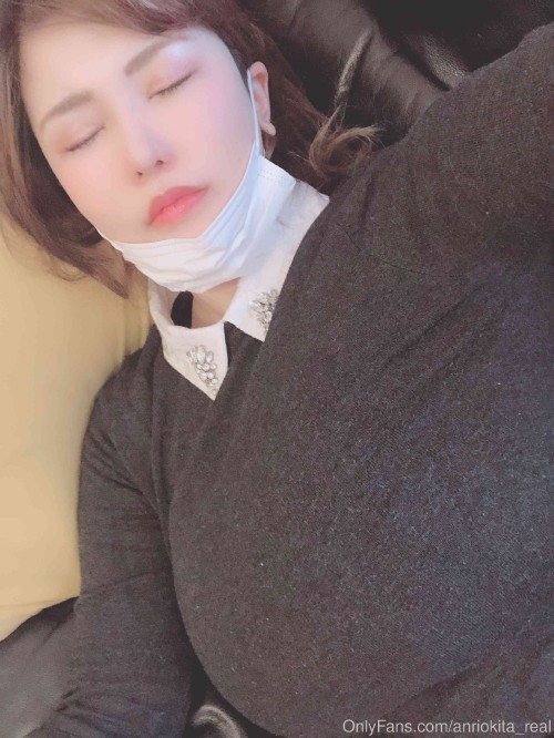 anriokita real 06 04 2019 5858599 completely catched a cold. down down down