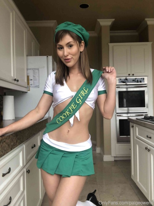 paigeowens 26 06 2019 7785713 This naughty little girl scout doesn't have any cookies