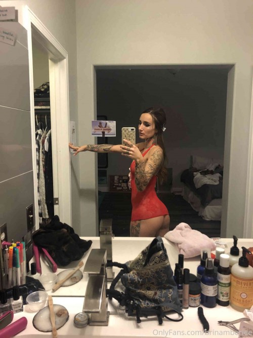 brinamberlee 15 12 2019 16403820 I bought lots of super hot outfits today for you guys